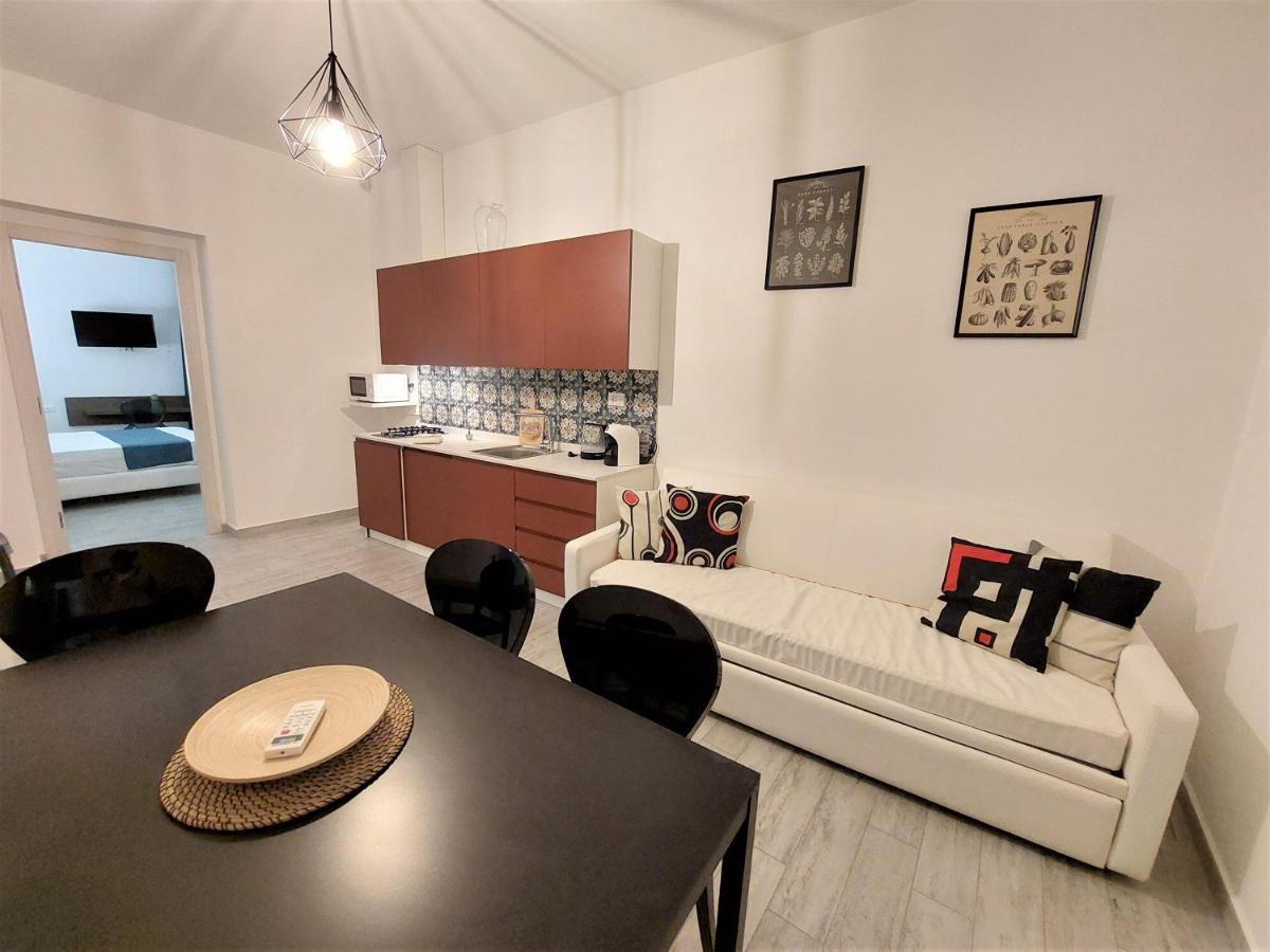 Leone Apartments Палермо Екстер'єр фото