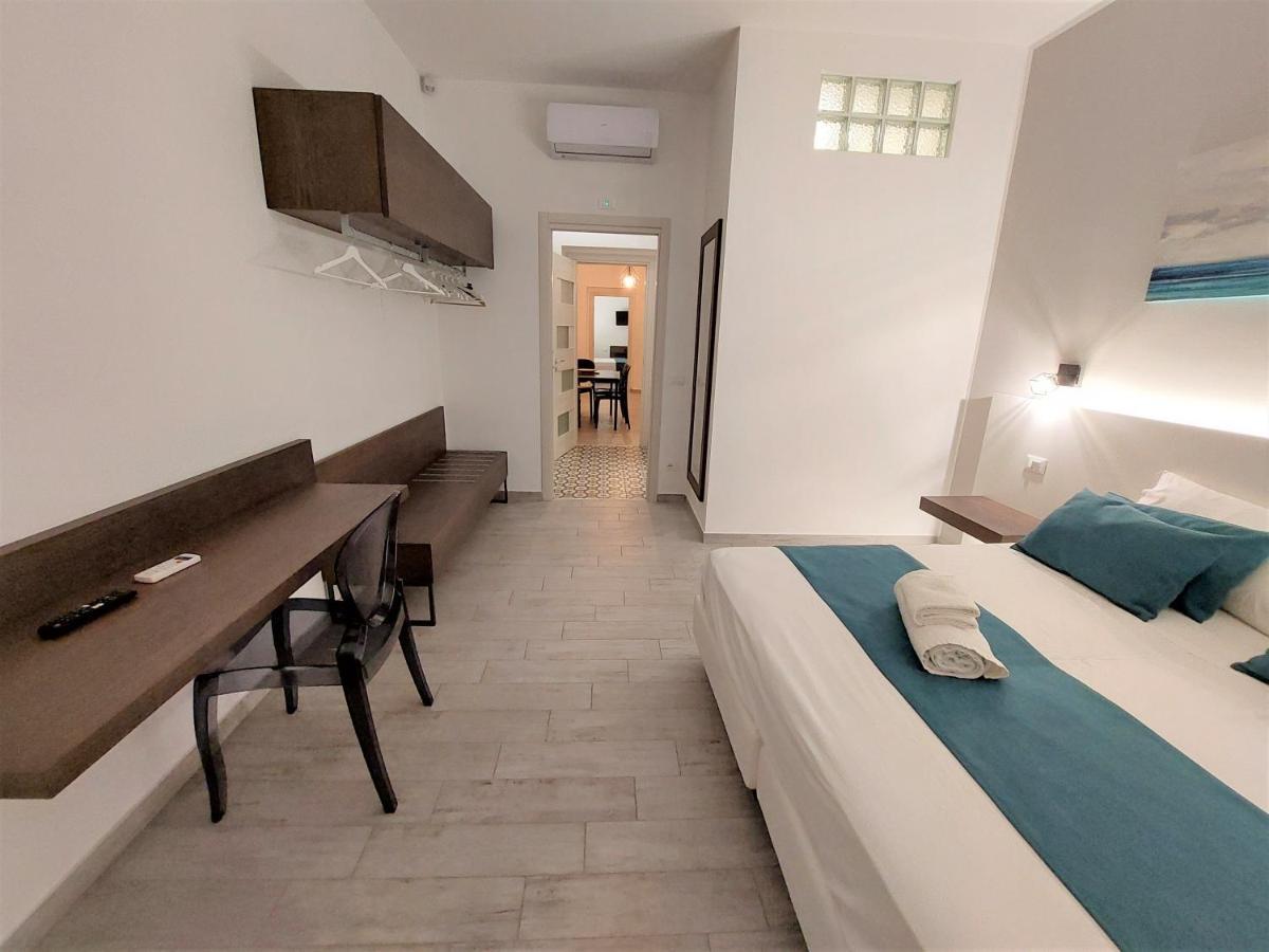 Leone Apartments Палермо Екстер'єр фото