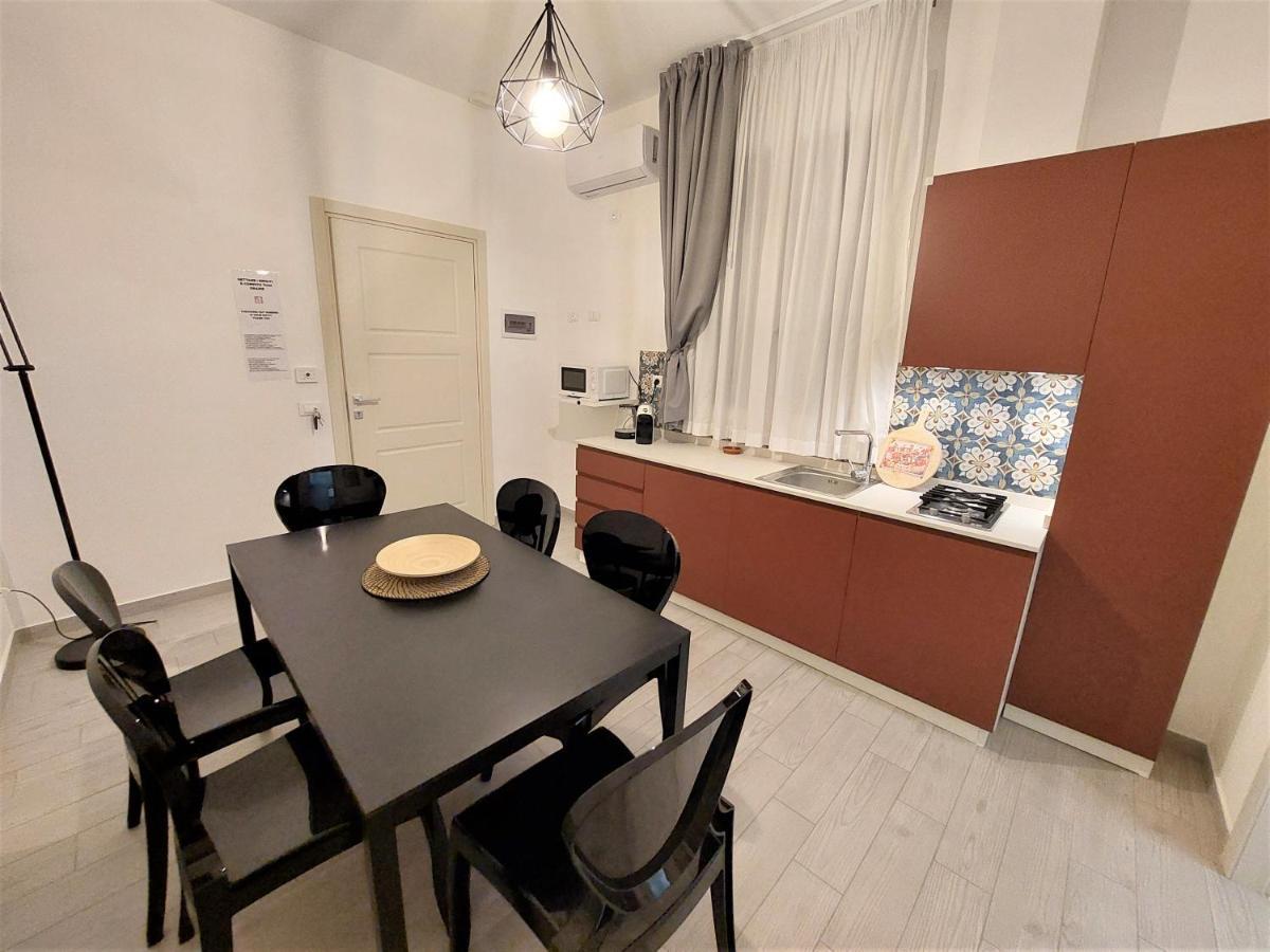 Leone Apartments Палермо Екстер'єр фото